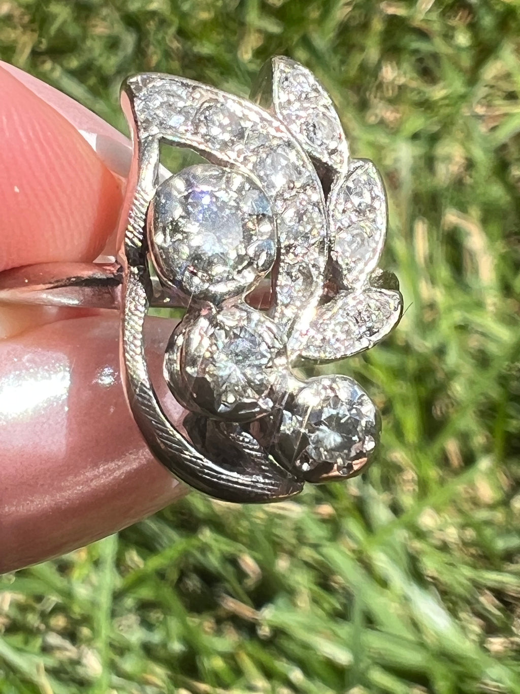 Vintage 1950s Diamond Spray Ring | 14K White Gold | Mid Century Natural Diamond Foliate Ring