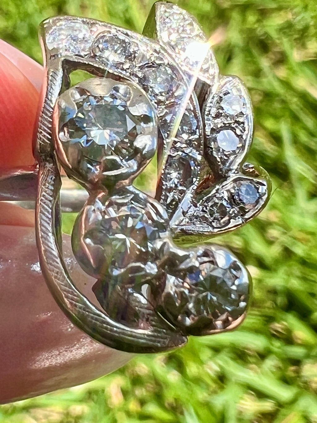 Vintage 1950s Diamond Spray Ring | 14K White Gold | Mid Century Natural Diamond Foliate Ring